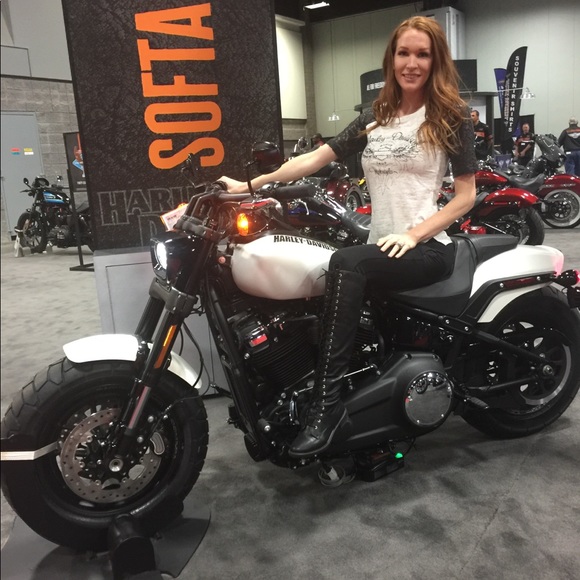 Harley-Davidson 3/4 lace sleeve cream and black shirt - Picture 4 of 4